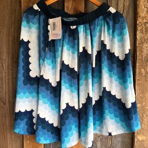 LULAROE Playful Stylish and Radiant. A must have an every closet.